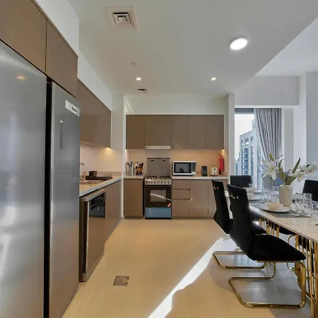 Majestic Act One 2Br 42Nd Floor- Downtown & Sea View Apartment Dubai Exterior photo