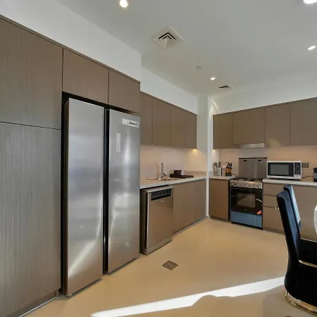 Majestic Act One 2Br 42Nd Floor- Downtown & Sea View Apartment Dubai Exterior photo