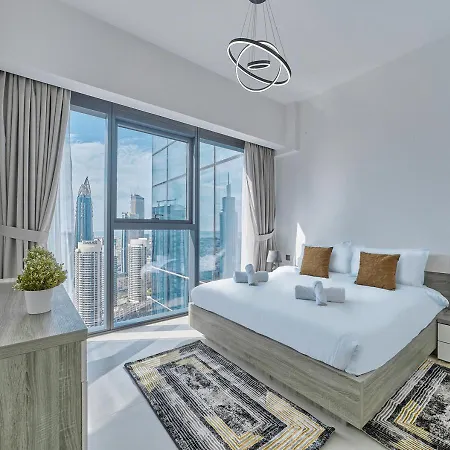 Majestic Act One 2Br 42Nd Floor- Downtown & Sea View Apartment Dubai Exterior photo