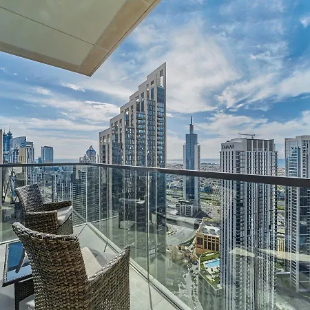 Majestic Act One 2Br 42Nd Floor- Downtown & Sea View Apartment Dubai Exterior photo